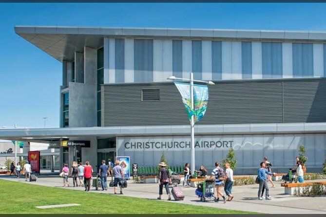 Christchurch International or Domestic Airport Transfer to City