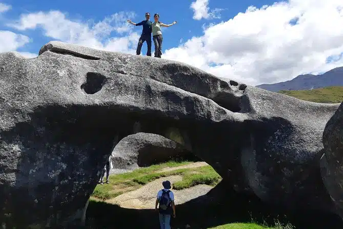 Castle Hill/Kura Tawhiti- Guided tour from Christchurch