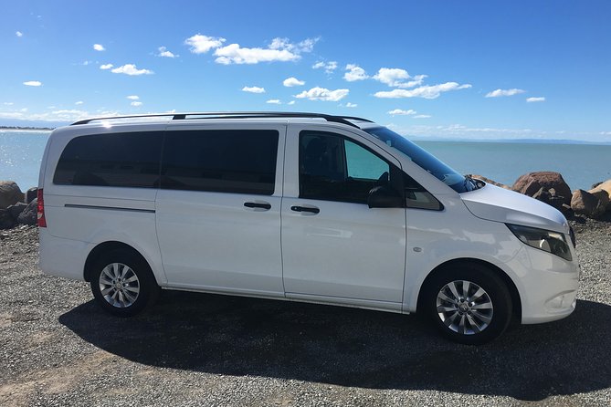 Private Departure Transfer: Central Christchurch to Christchurch Airport
